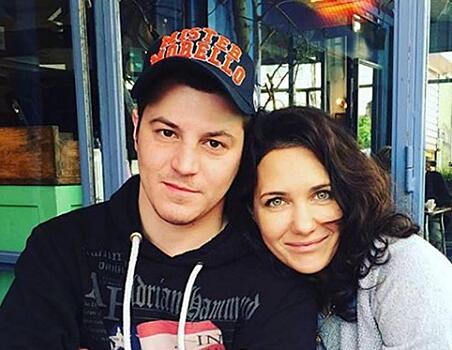 Экс-супруг Климовой и муж Тодоренко обзавелись масками