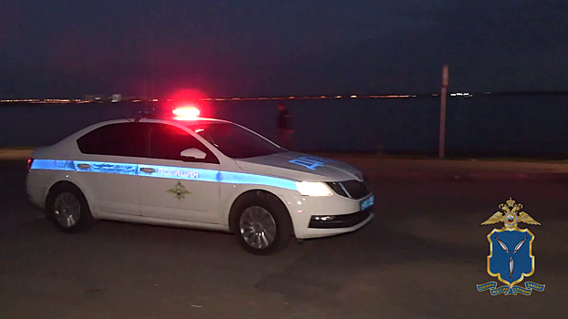 В Саратове полицейские доставили в больницу девочку, получившую перелом руки на прогулке с бабушкой