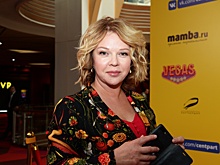 «Мы обе умерли. Но откачали»: звезда «Формулы любви» Елена Валюшкина вспомнила о тяжелых родах