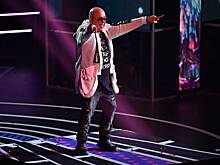 Россияне призвали «освободить» известного певца от комика Бебуришвили