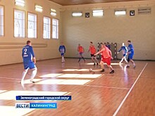 В футбол сыграли адвокаты и представители регионального УФСИН