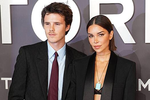 Возлюбленная младшего сына Виктории Бекхэм восхитилась ею на фоне семейного скандала