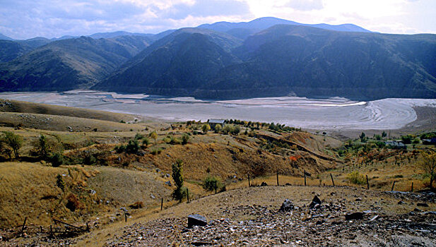 В Узбекистане будут штрафовать "диких" туристов за неуплату сбора