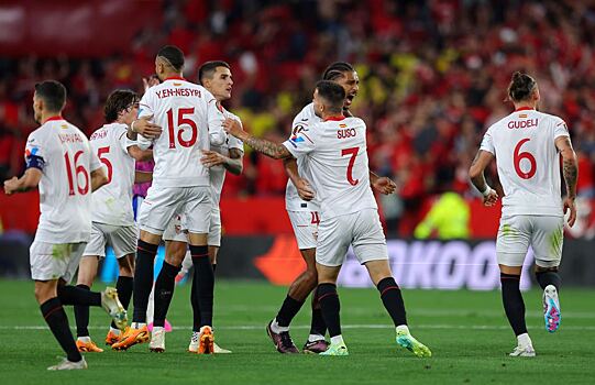 «Севилья» обыгрывает «Ювентус» после первого дополнительного тайма в матче Лиги Европы