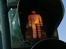 На улице Генерала Кузнецова починили светофор