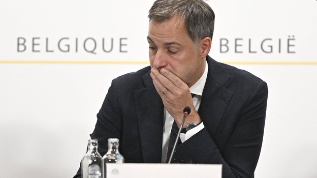 Премьер Бельгии признал поражение своей партии на выборах