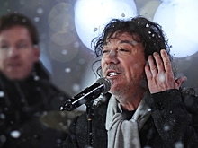 Директор Кузьмина опроверг сообщения о плохом самочувствии певца