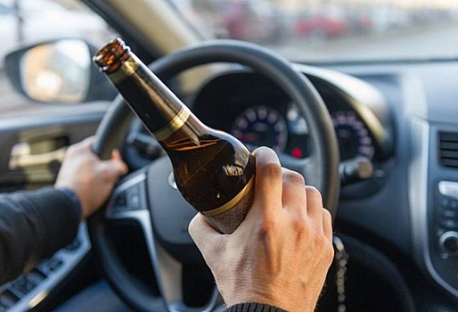Три года без прав и 240 часов обязательных работ — пьяному водителю из Омской области вынесли приговор