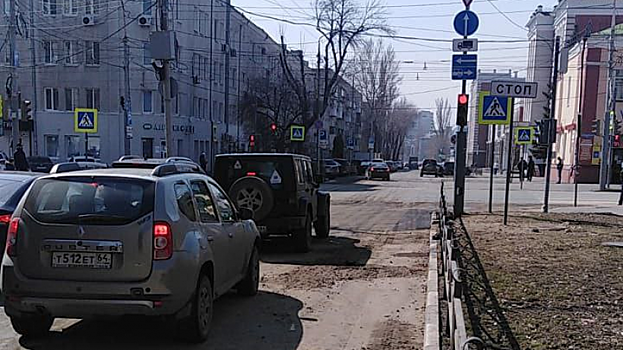 Энергетики восстановили движение машин по Степана Разина