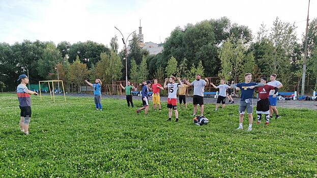 Американский футбол в массы: тренировки «Зеленого фитнеса» возобновили в Вологде