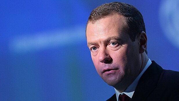 Медведев: никто не придет на помощь России