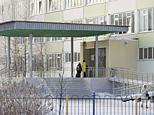 Следком начал проверку после избиения учащейся на территории школы в Сургуте