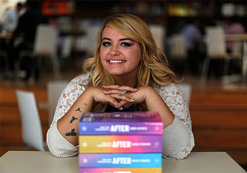 Рейтинг современных зарубежных писательниц возглавила Анна Тодд