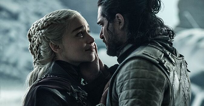 Один год спустя: как сейчас выглядят актёры из сериала «Игра престолов»