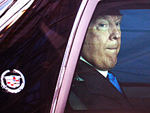 "Зверь" Трампа не пролез в ворота брюссельского дворца