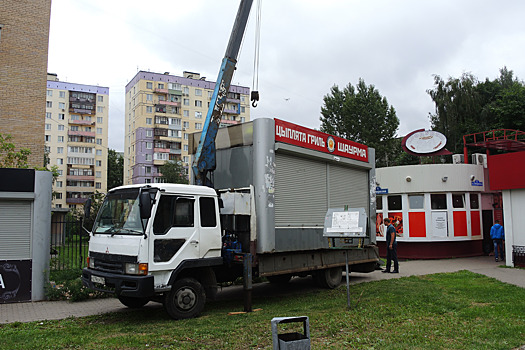 Незаконно установленные палатки демонтировали в микрорайоне Южный в Балашихе