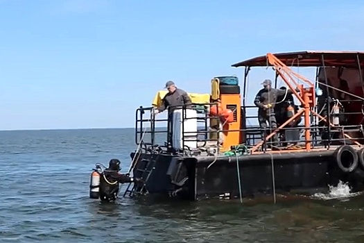 МЧС: Водолазы обследуют затопленную в Карском море атомную подлодку К-27