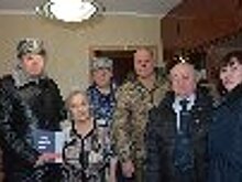 Начальник УФСИН России по Курганской области навестил мать сотрудника УИС, погибшего при спасении людей