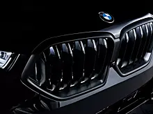 Представлена очень черная версия BMW X6