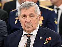 Путин наградил летчика-космонавта Виктора Савиных