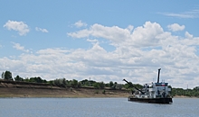 В Волгоградской области расчищают русло реки Ахтубы