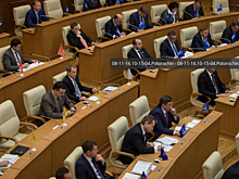 Свердловские депутаты заработали сотни тысяч на аренде собственных приемных