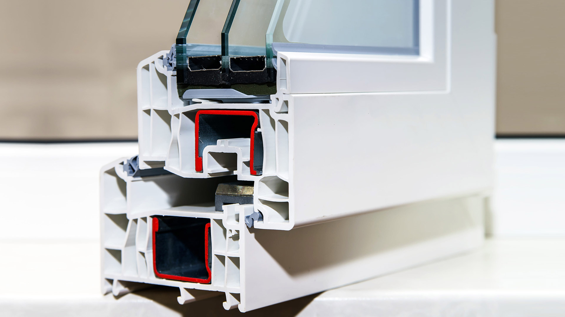 Настоящие немецкие окна… из Подмосковья: как распознать подделку