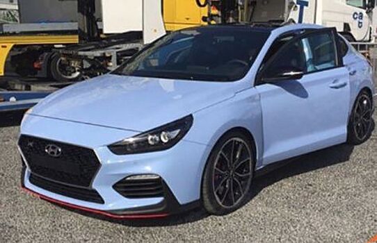 Hyundai привезла в Париже «прокачанный» лифтбэк i30 Fastback N