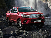 Для пикапа Toyota Hilux устроили жёсткие дорожные испытания (видео)