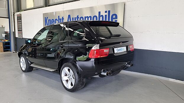 Компания Sbarro выставила на продажу модернизированный BMW X5 1-го поколения