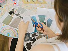 Курян приглашают принять участие в проекте по перешиву одежды