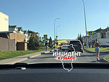 Школьник на самокате серьезно пострадал при наезде машины в Кемерове