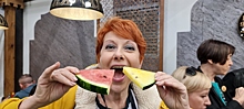 Как выглядит после подтяжки лица 56-летняя Оксана Сташенко