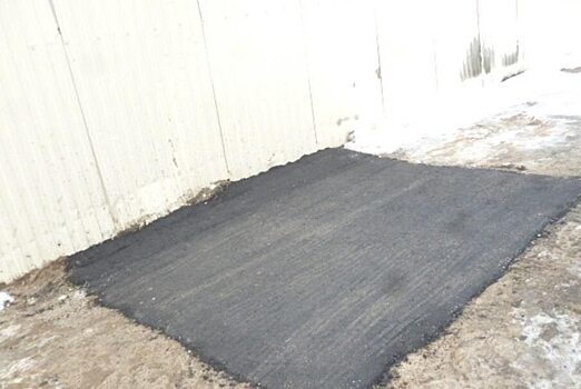 В Саратове восстановили дорожное покрытие по трем адресам