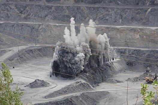 Второго июля в Челябинской области ограничат движение по М-5 из-за буровзрывных работ