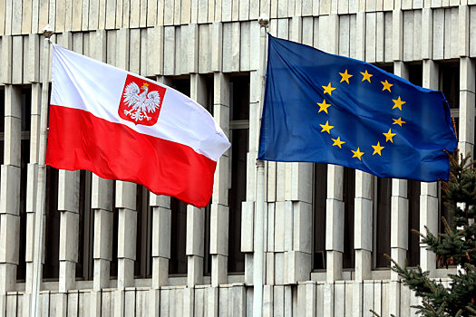 Эксперты: Польша может выйти из Евросоюза из-за вопроса приоритета права