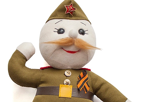 Игрушечные «ветераны» возмутили общественность