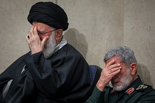 "Сулеймани — убийца": протесты охватили города Ирана
