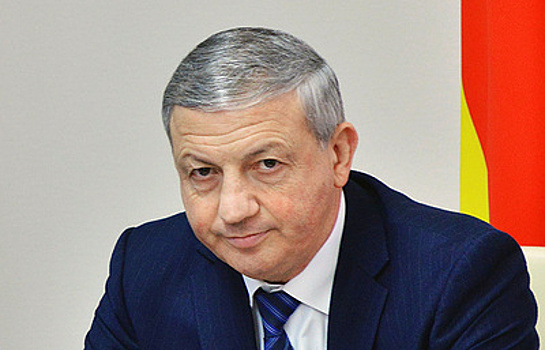 Глава Северной Осетии поблагодарил экс-министра Кузнецова за помощь республике