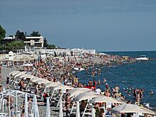 Названо идеальное время для дешевого отдыха у моря