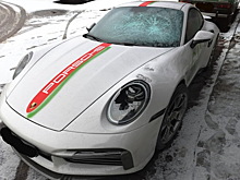 В Минске из-за «неправильного» цвета изувечили суперкар Porsche