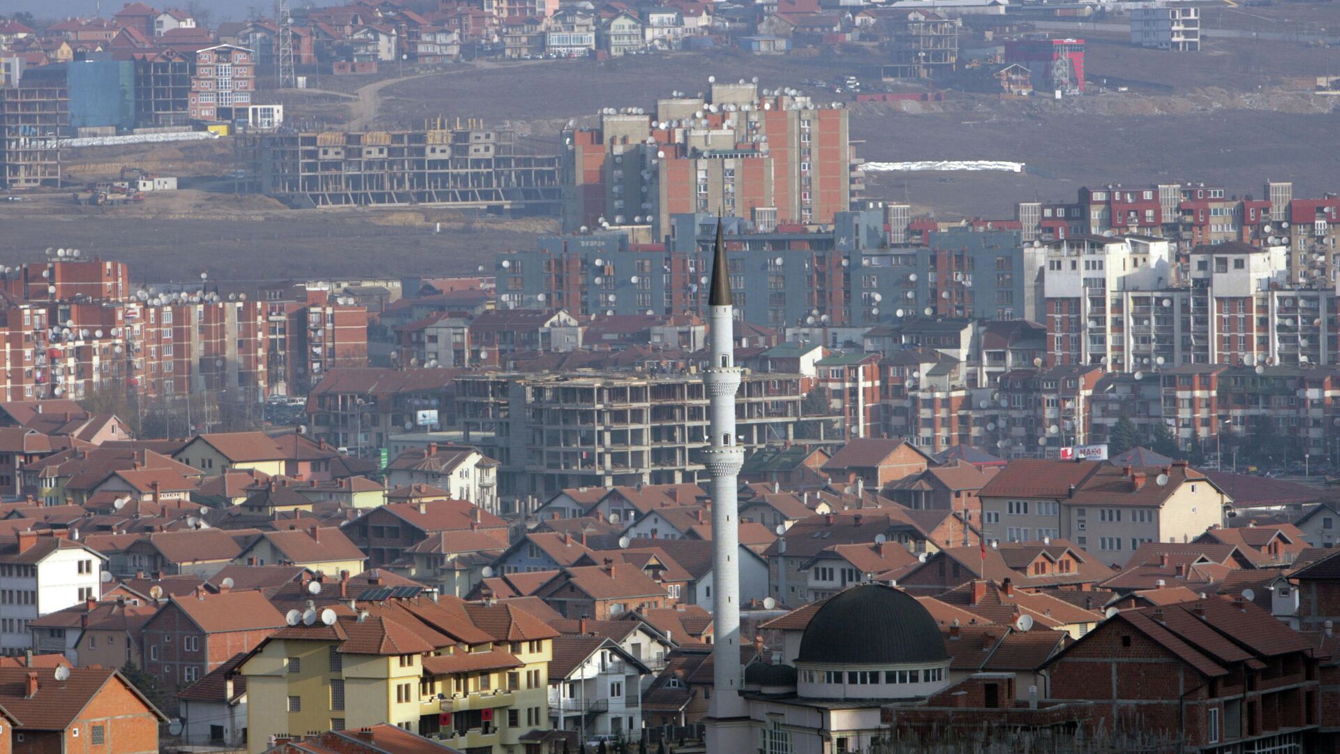 Три ведущие страны ЕС потребовали от Косова создать орган самоуправления сербов