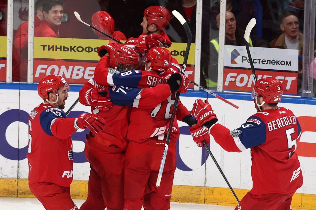 Магнитогорск хоккей. Хк цска ска. Ска цска. Матч хоккей сегодня счет. Хоккей россия канада чм 2021.