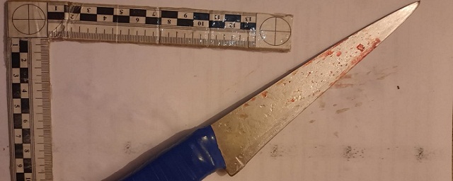 В Нальчике местный житель напал с ножом на сотрудника полиции