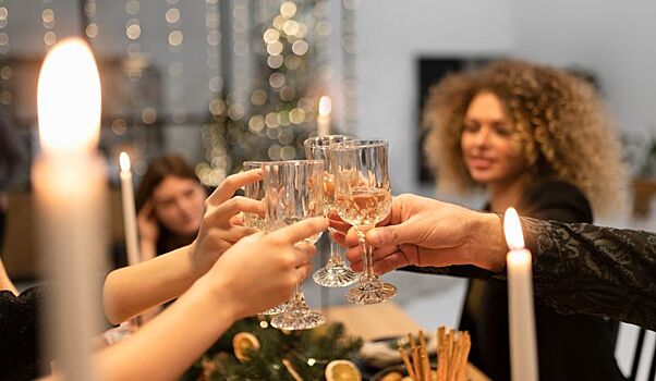 Сколько стоят новогодние банкеты на горнолыжных курортах Сочи