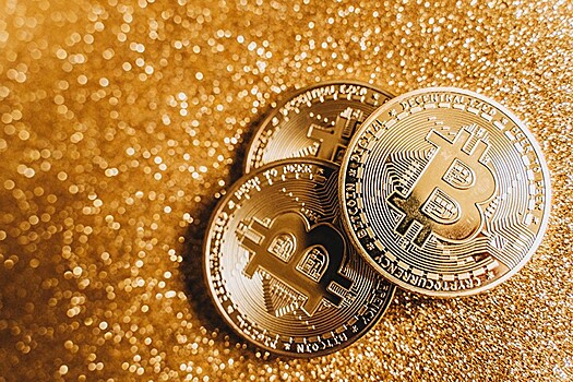 Хайп окончен: из-за чего «скачет» курс биткоина и что ждет криптовалюты