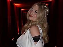 Певица TRIDA устроила необычное гендер-пати во время своего выступления