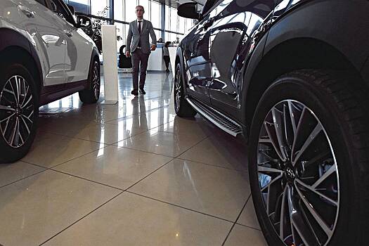 Россиянам назвали условия для снижения цен на автомобили