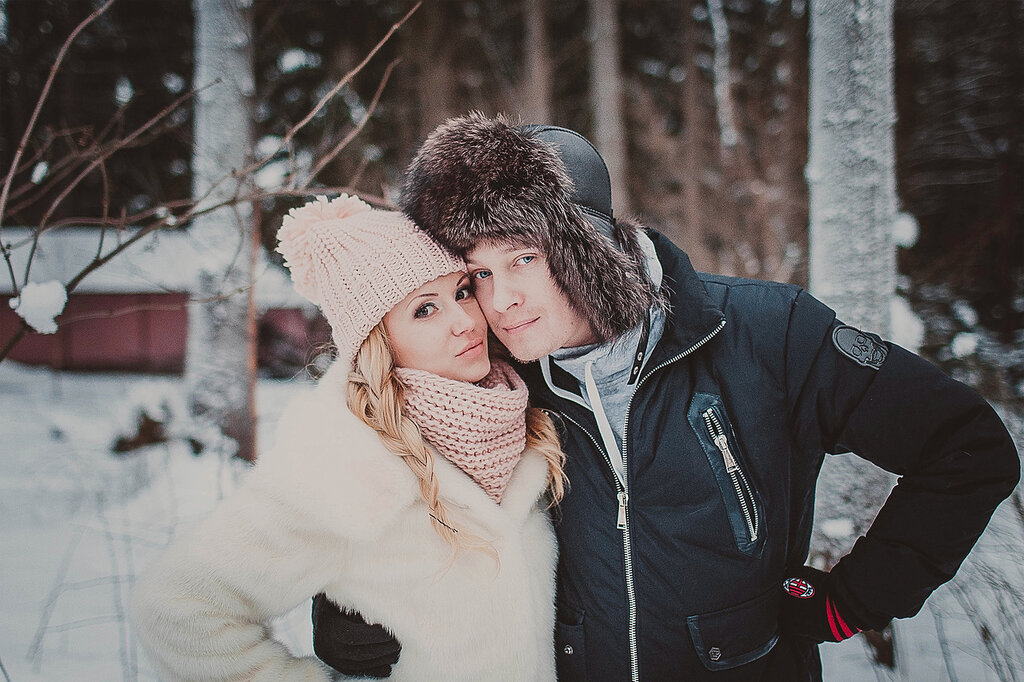 С кем встречается зима