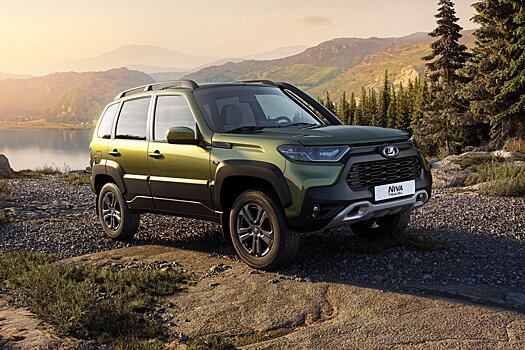 Не прошло и года: "АвтоВАЗ" отзывает новые Lada Niva Travel